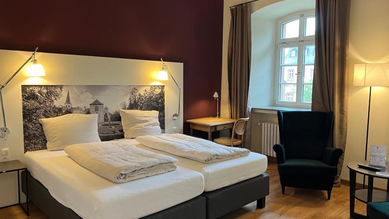 Kloster Steinfeld Gaestehaus Kall المظهر الخارجي الصورة