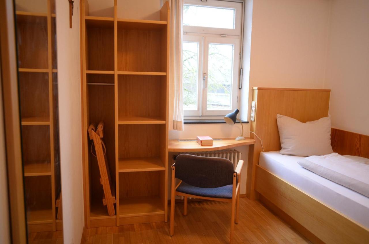Kloster Steinfeld Gaestehaus Kall المظهر الخارجي الصورة